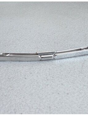 Vintage Metal Collar Bar 1970s Silver Tone Metal Collar Clasp Minimalist Bow